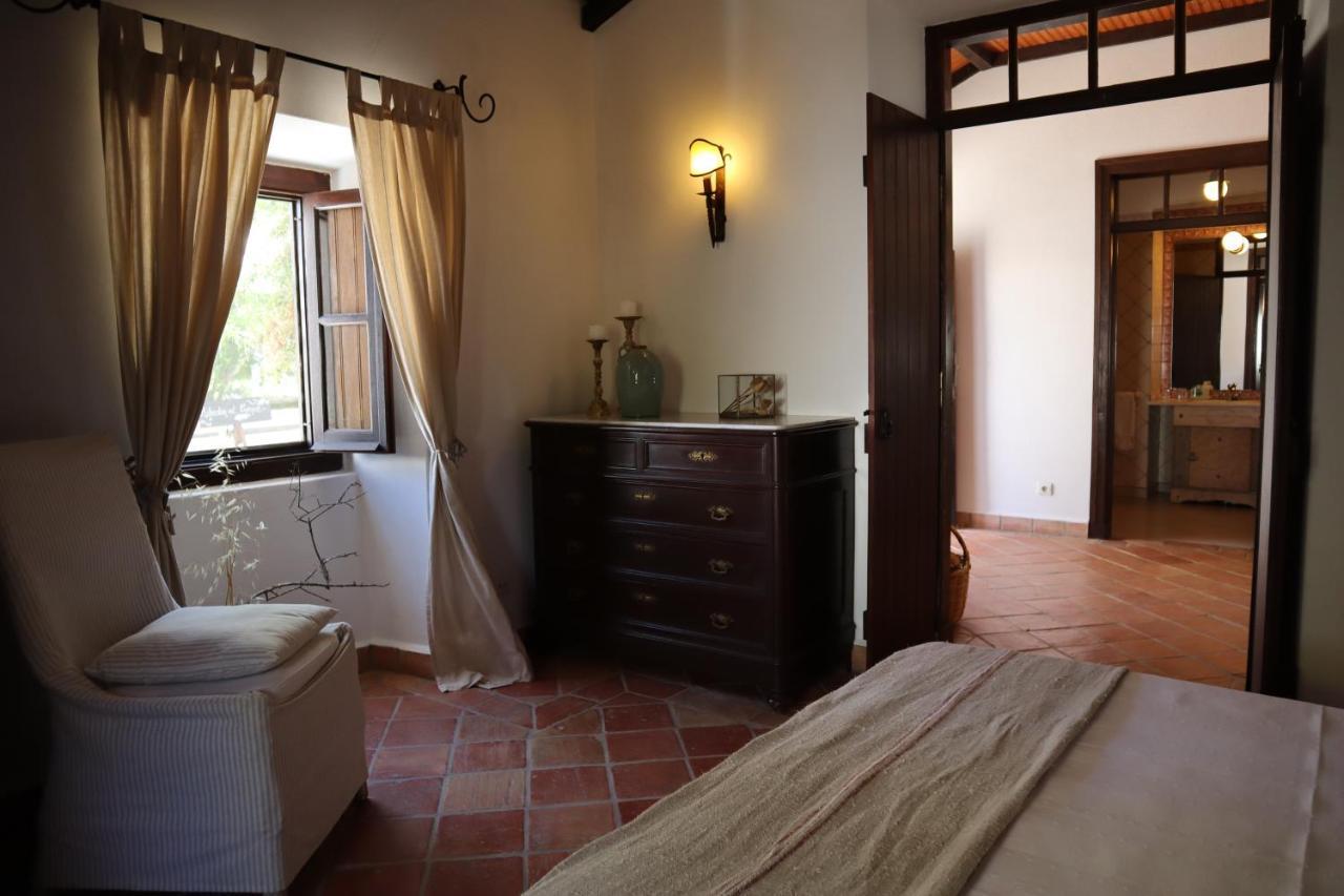 Bed and Breakfast Os Agostos Exteriér fotografie