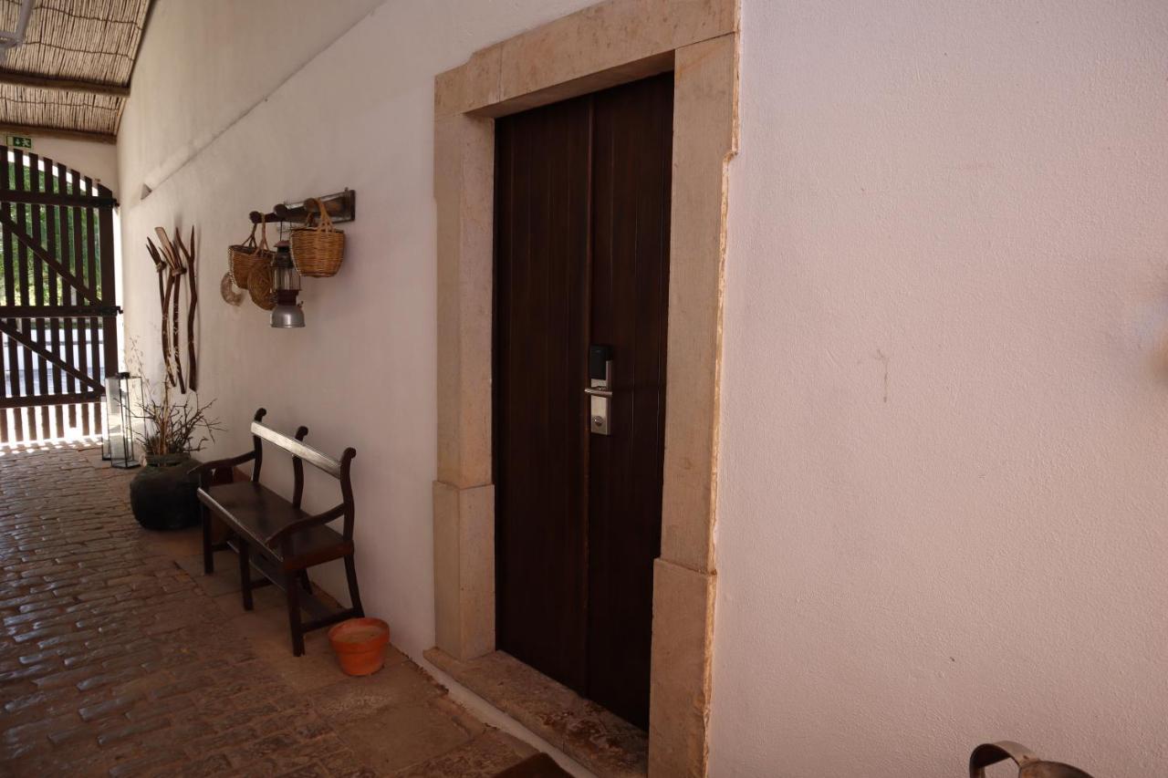 Bed and Breakfast Os Agostos Exteriér fotografie